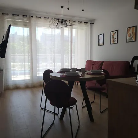 Apartament Zagi Z Miejscem Parkingowym Kielce Zewnętrze zdjęcie