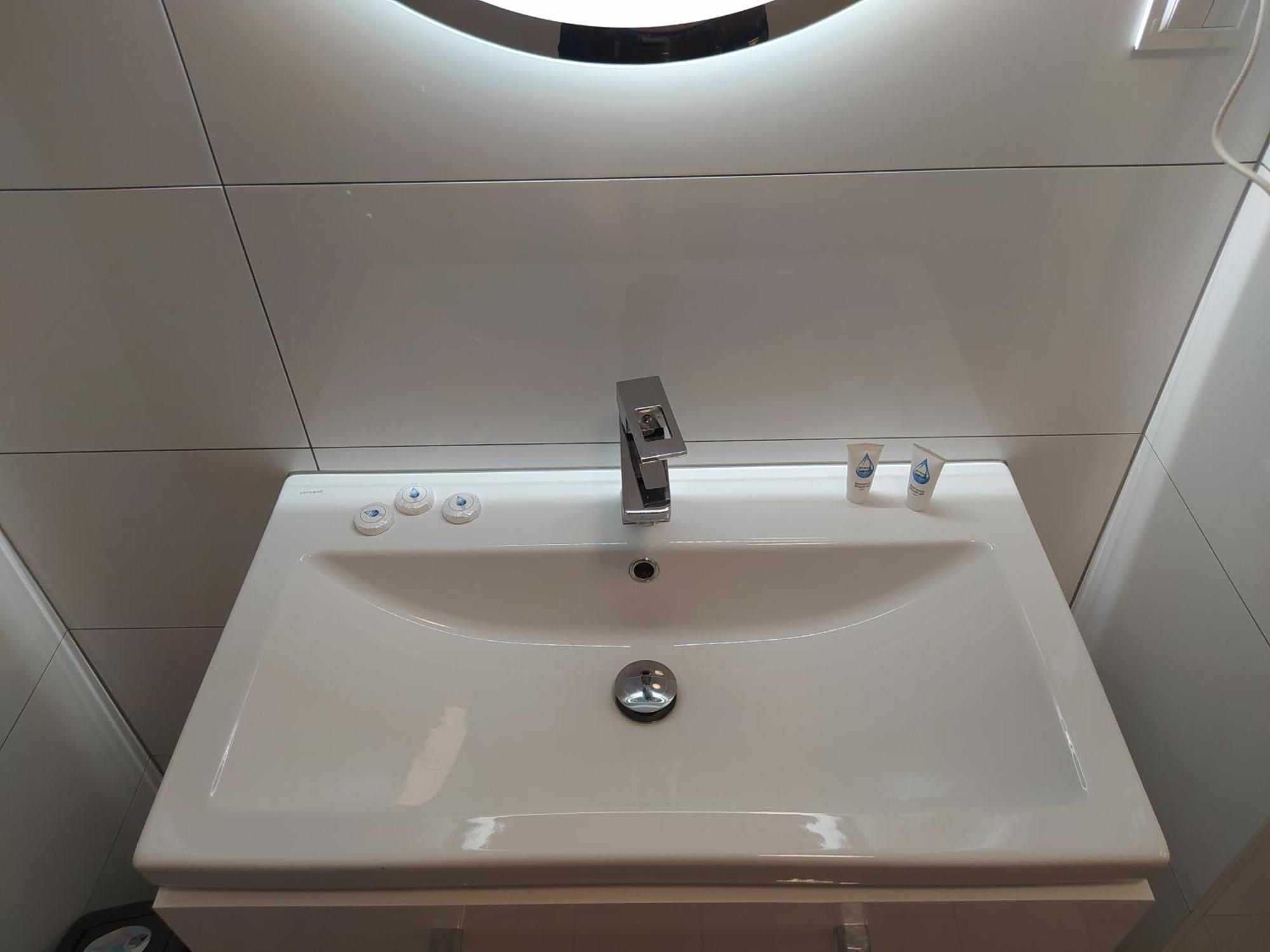 Zagi Z Miejscem Parkingowym Apartment *